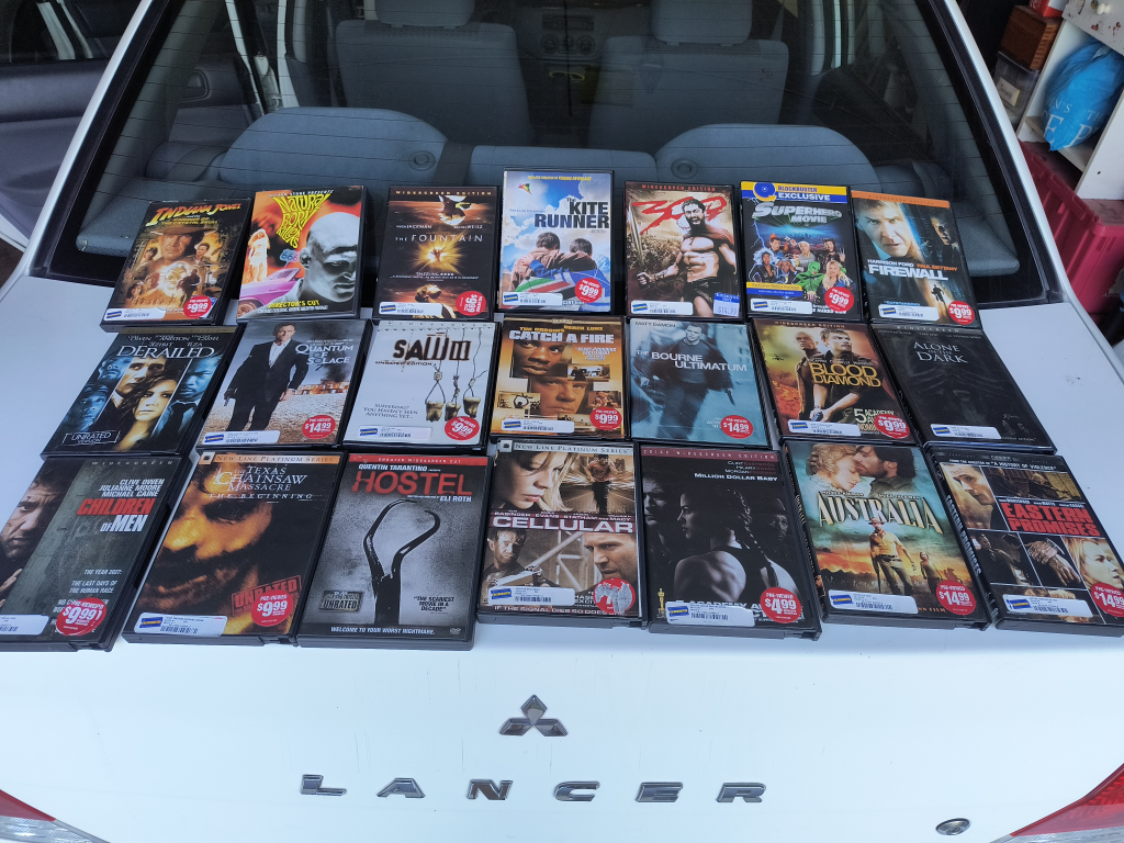 DVDs in Good condition - photo 3