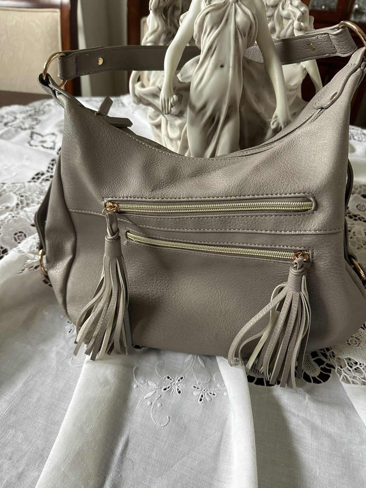 Purses, very good condition some new some used - photo 2