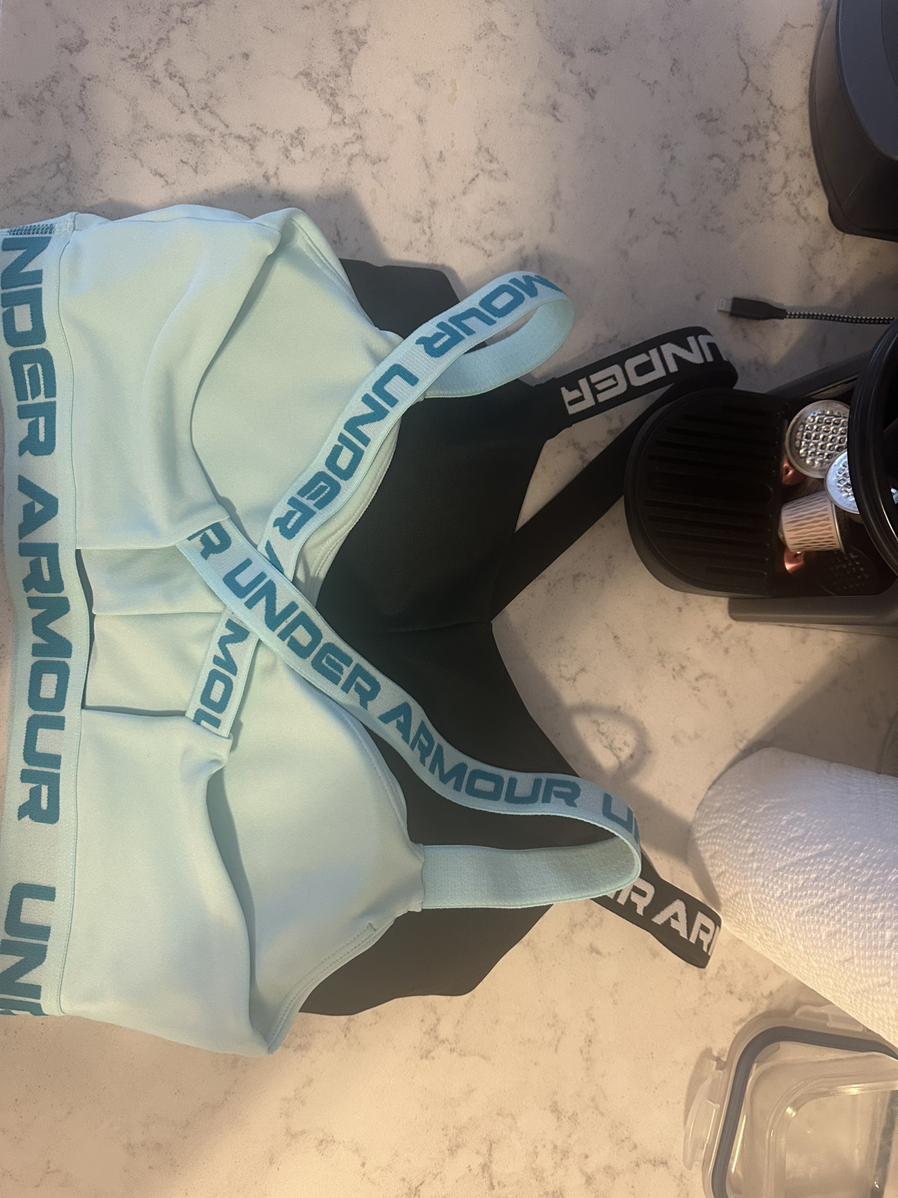 Under Armour Sports Bras - photo 2