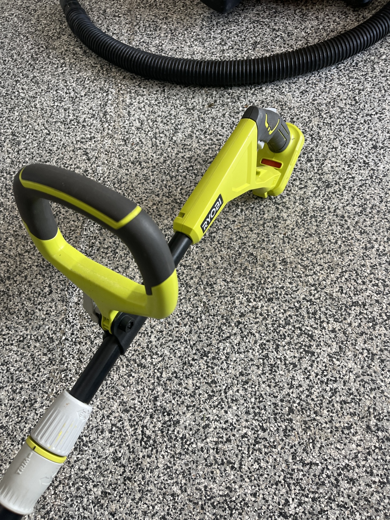 Weed Trimmer - photo 2