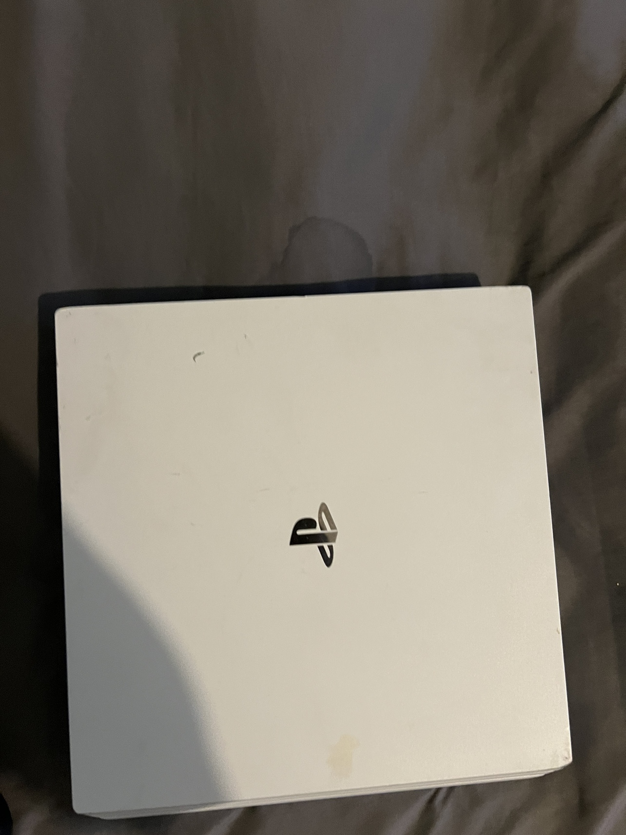 PS4 pro 1TB image indicator(2)