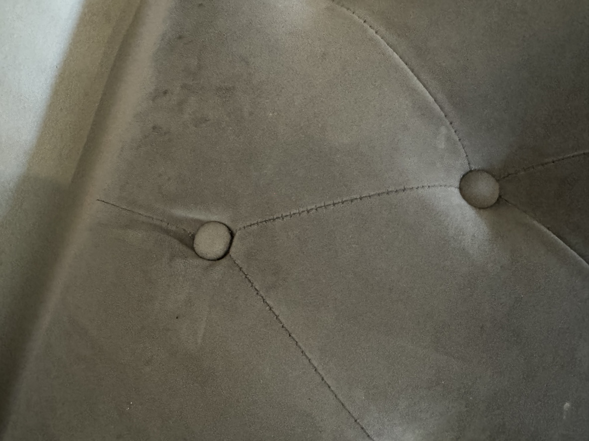 Bench - photo 5