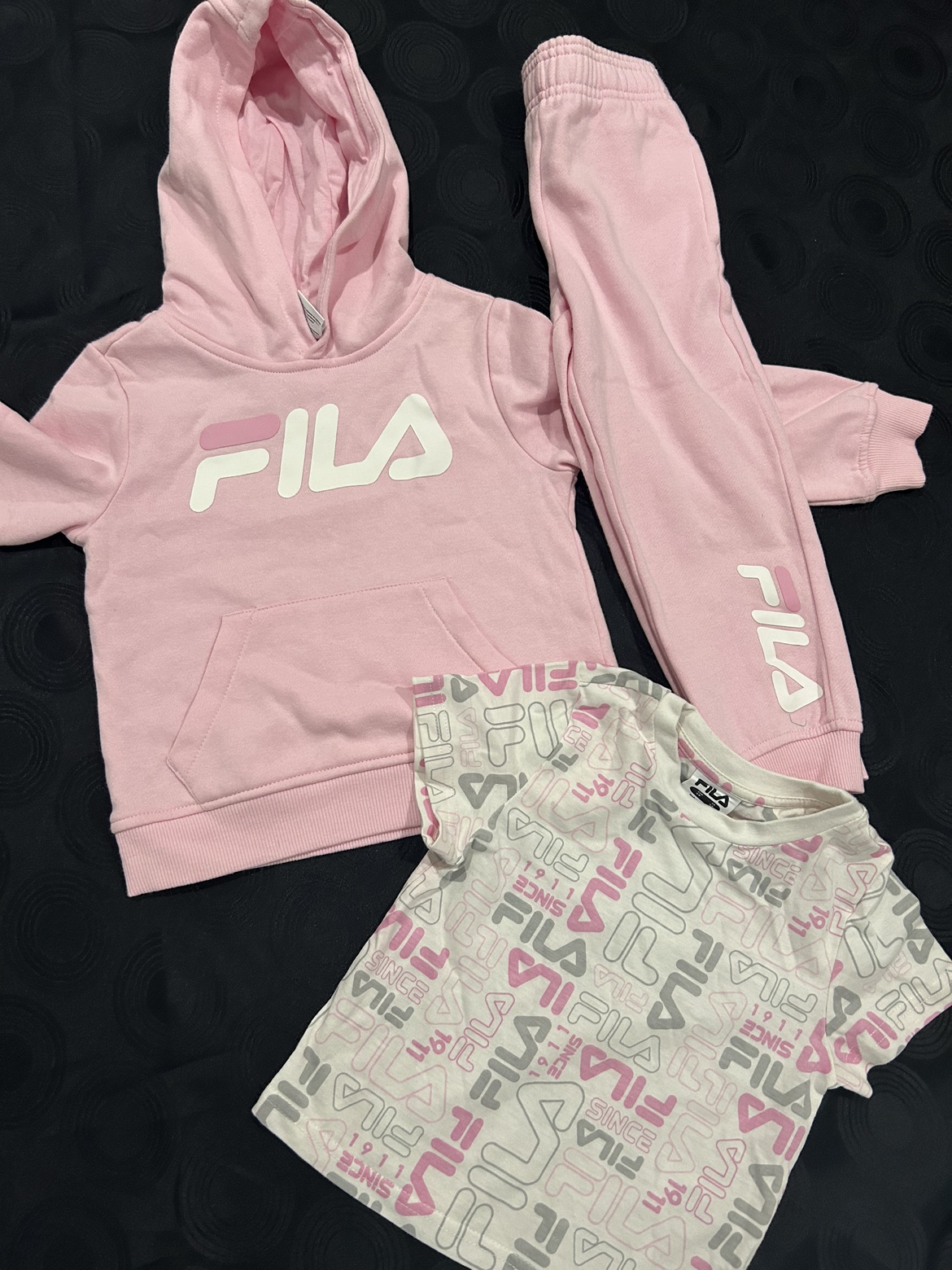 3 pcs Fila hoodie set #Freecycle thumbnail