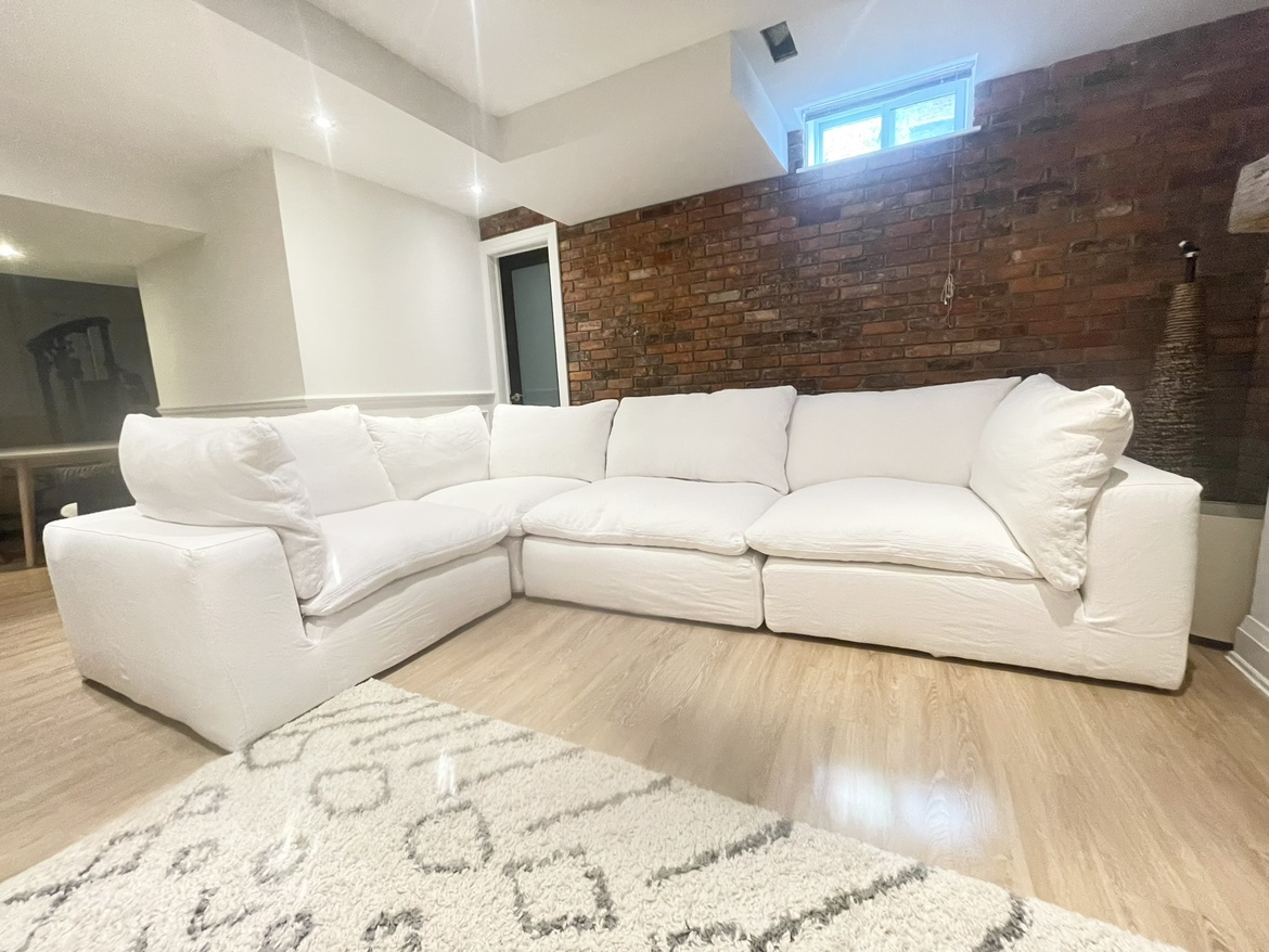 Restoration hardware - modular sectional