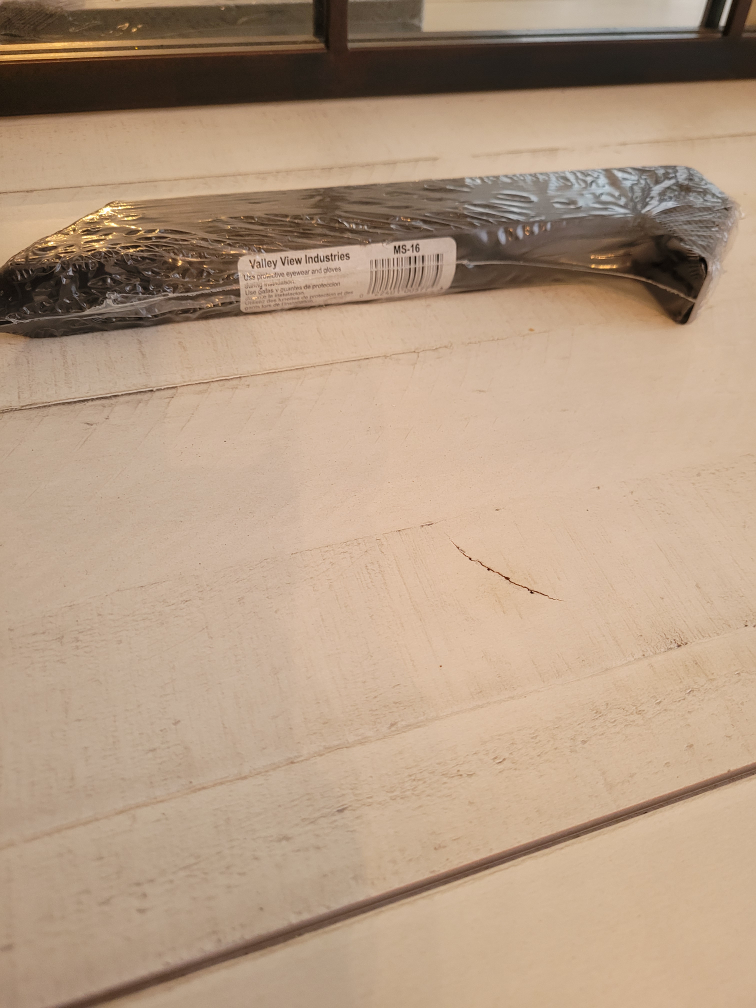 Valley View Industries MS-16 Black Metal Corner Brace image indicator(3)