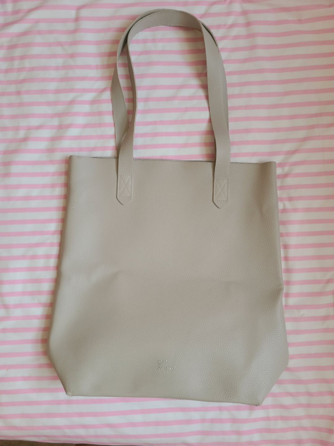 Gry Mattr Vegan Leather Tote Bag - Putty thumbnail
