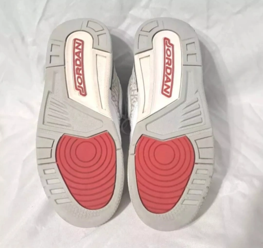 Nike Air Jordan Legacy 312 Flip Shoes SZ 5Y image indicator(4)