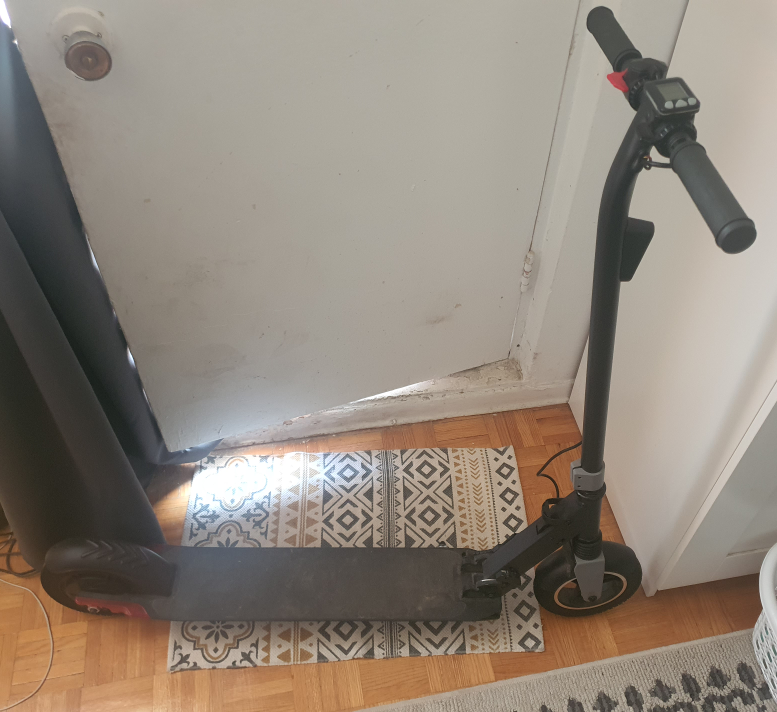 electric scooter