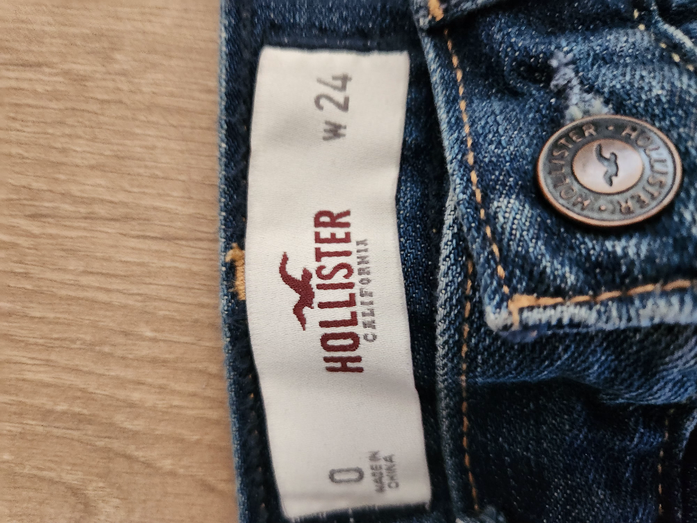 Hollister Women’s Shorts Size 24 W, 25 image indicator(4)