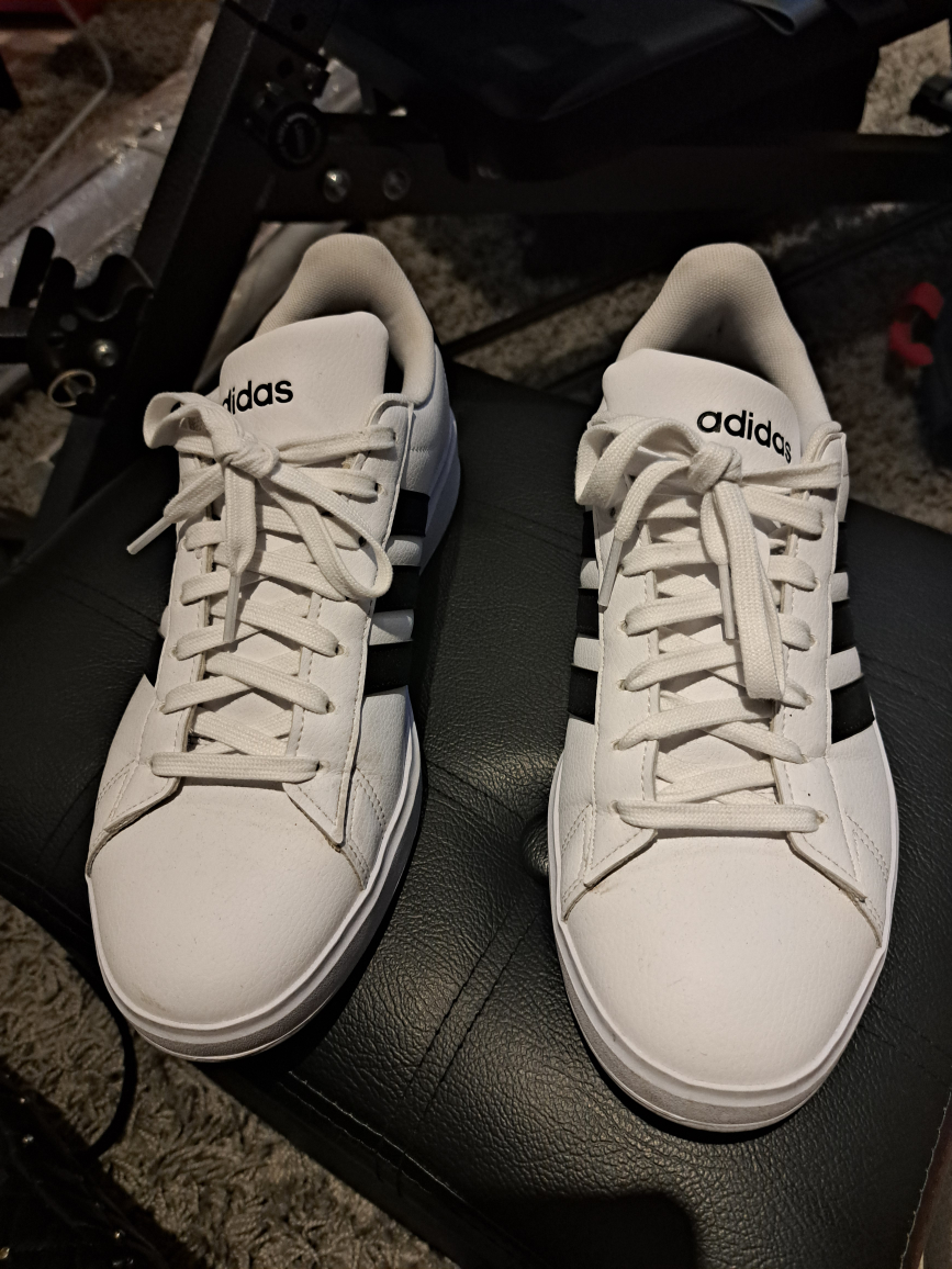 Adidas Running Shoes image indicator(2)