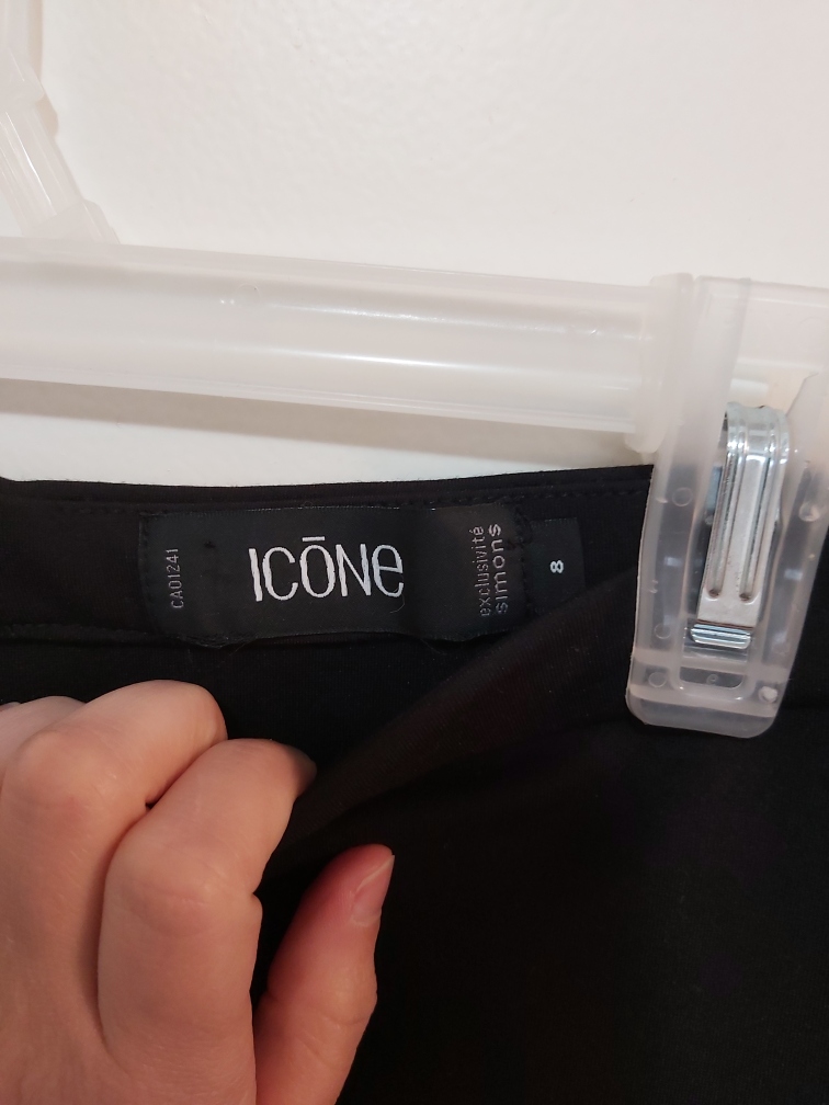 ICONE black skirt with embroidery, size 8 image indicator(3)