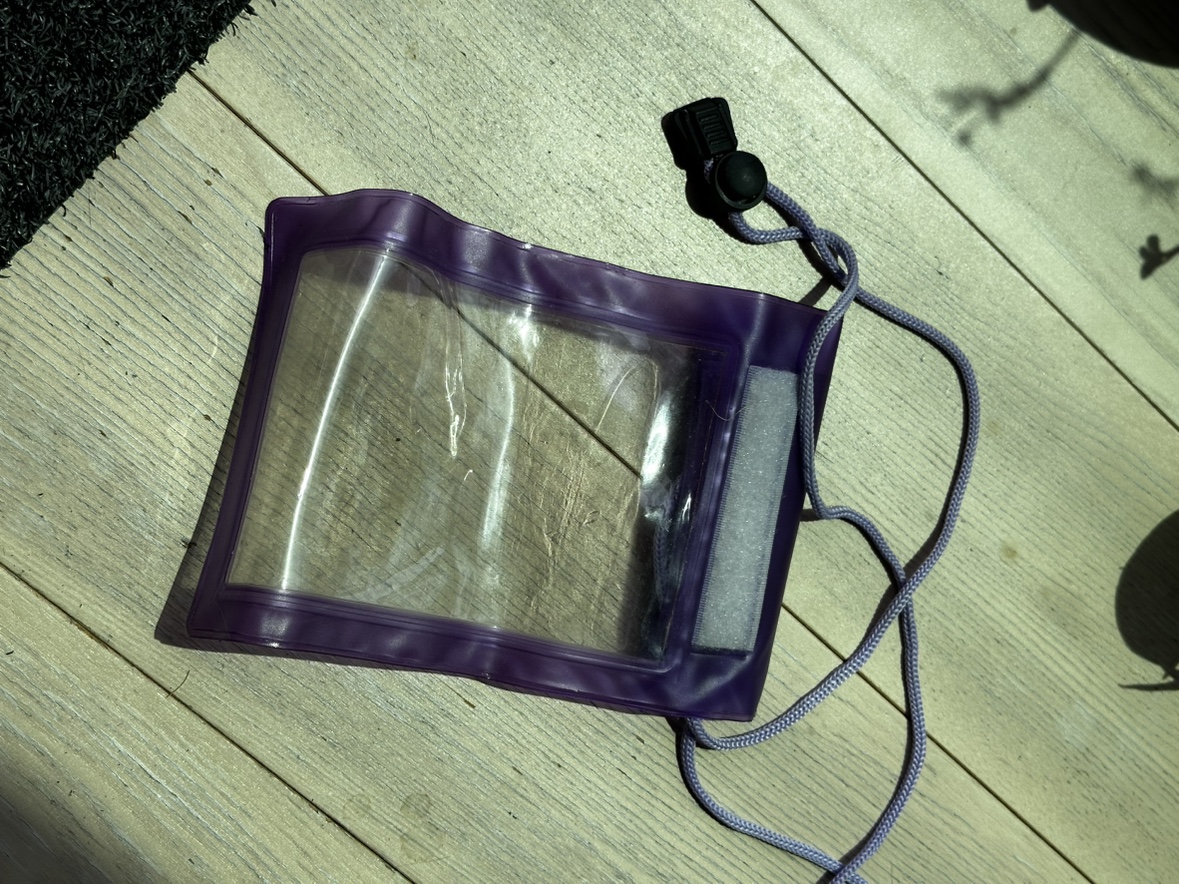 FREE water resistant phone case thumbnail