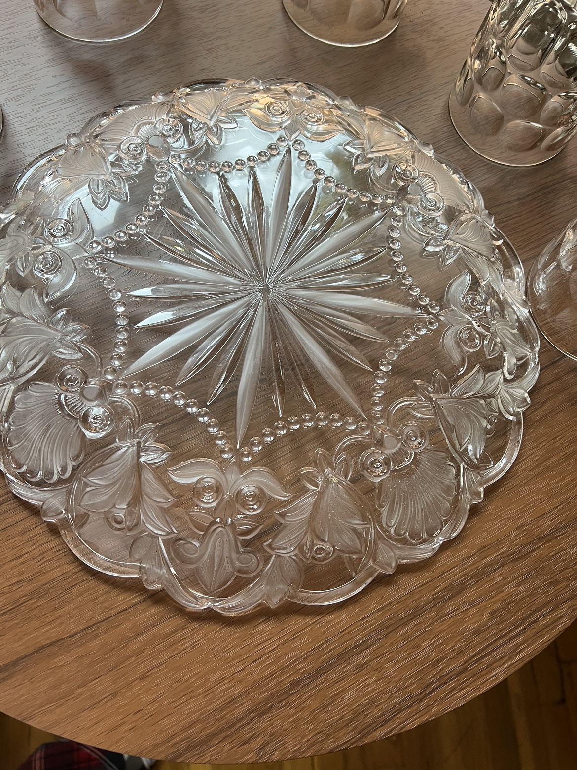 Glass beer mugs with glass tray 7 pieces image indicator(6)