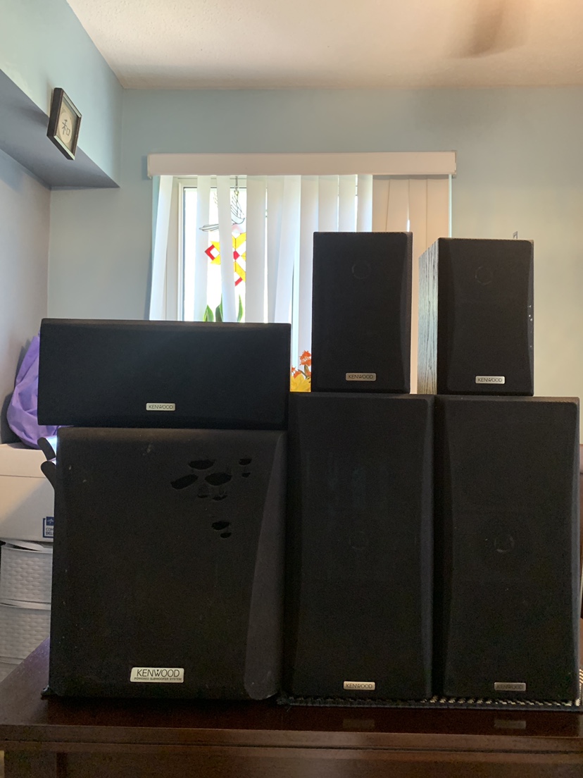 Speakers and hoofer and remote - photo 2