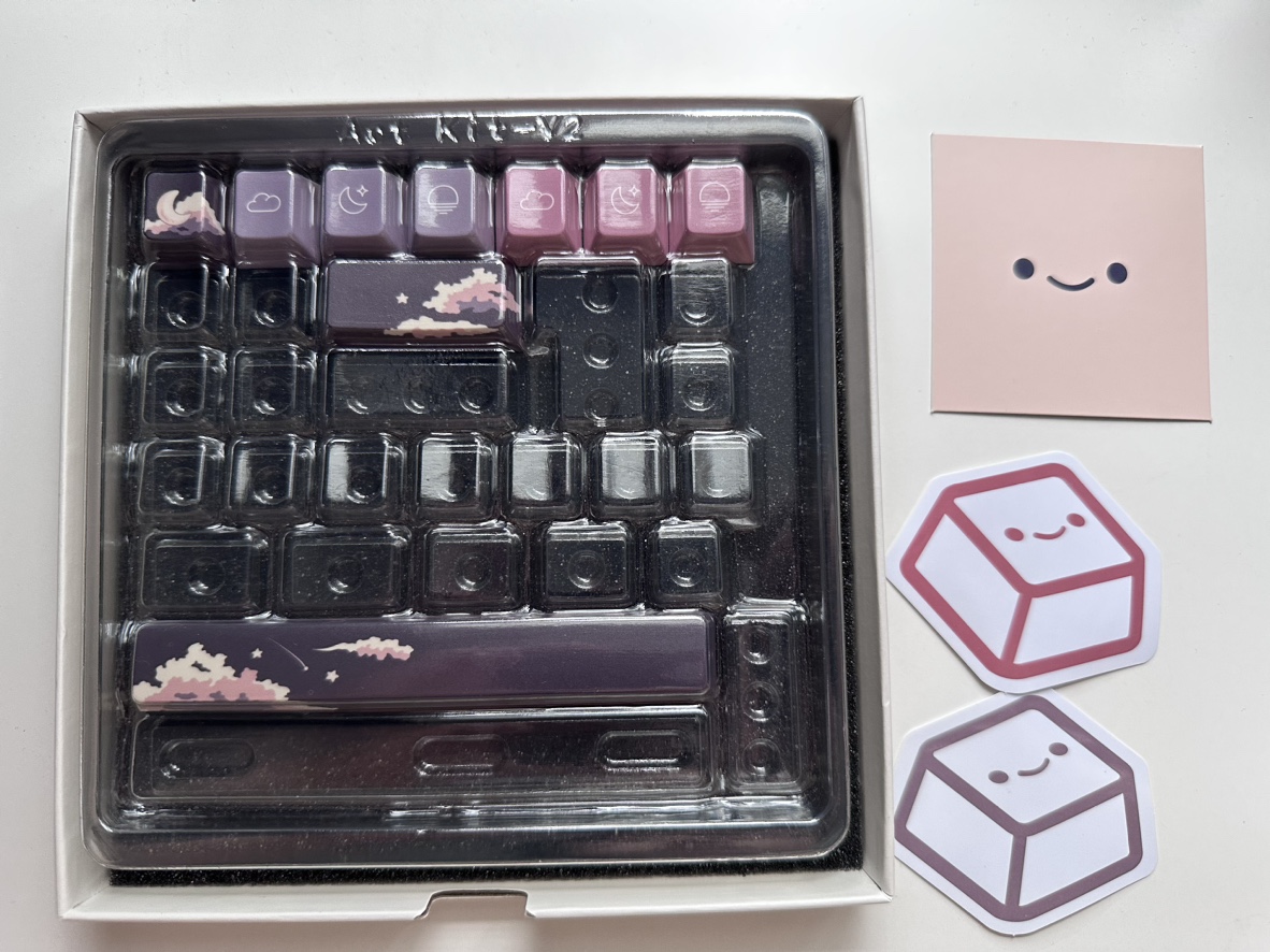 Discountinued Osume Dusk Novelty Keycap