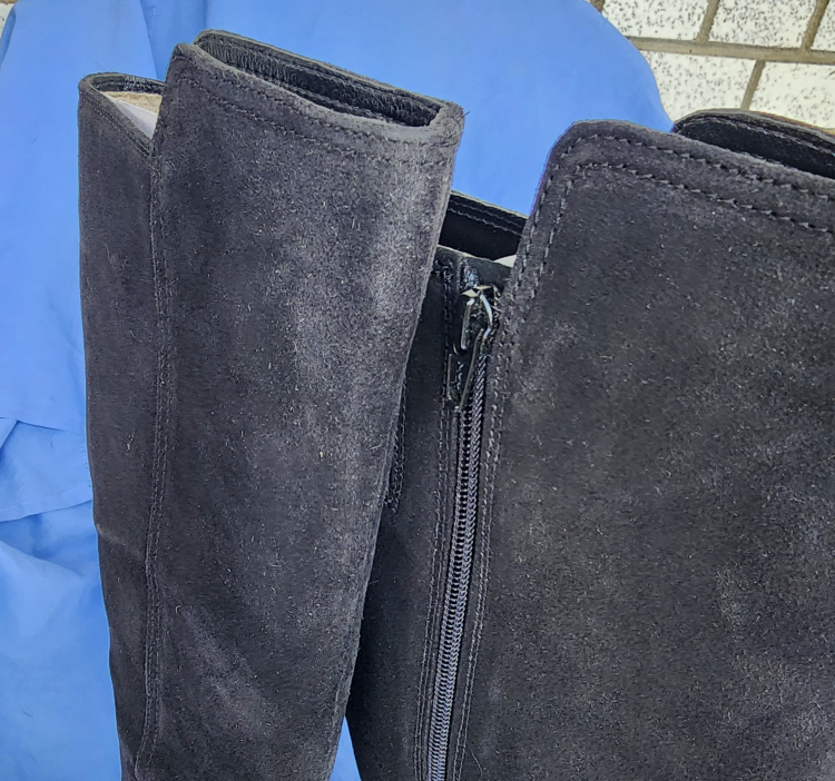 Womens Knee High Suede Boots BNIB image indicator(3)