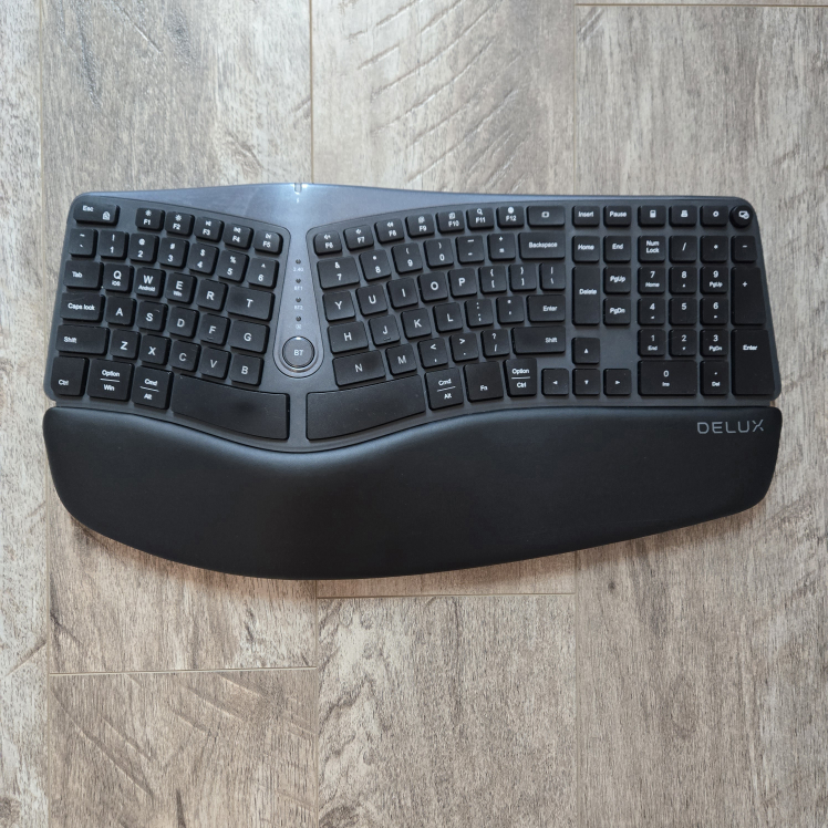 Witeless Ergonomic Split Keyboard