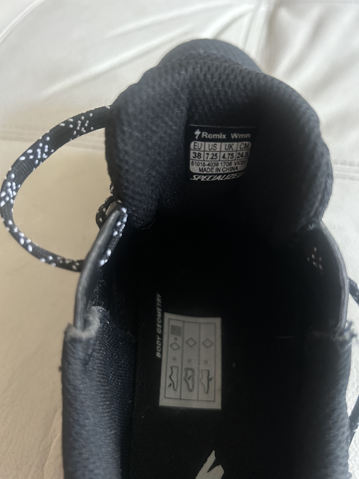 Women’s Indoor Bike Shoes - photo 4