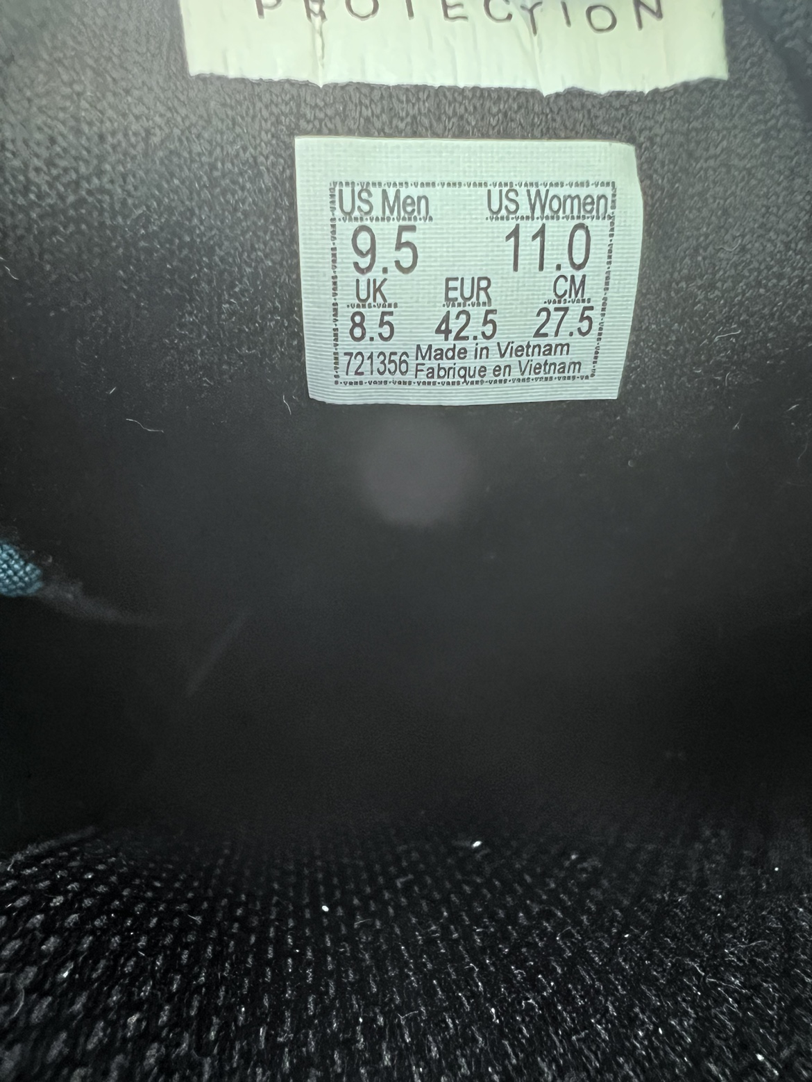 Black Vans (9.5 US Men) - photo 2
