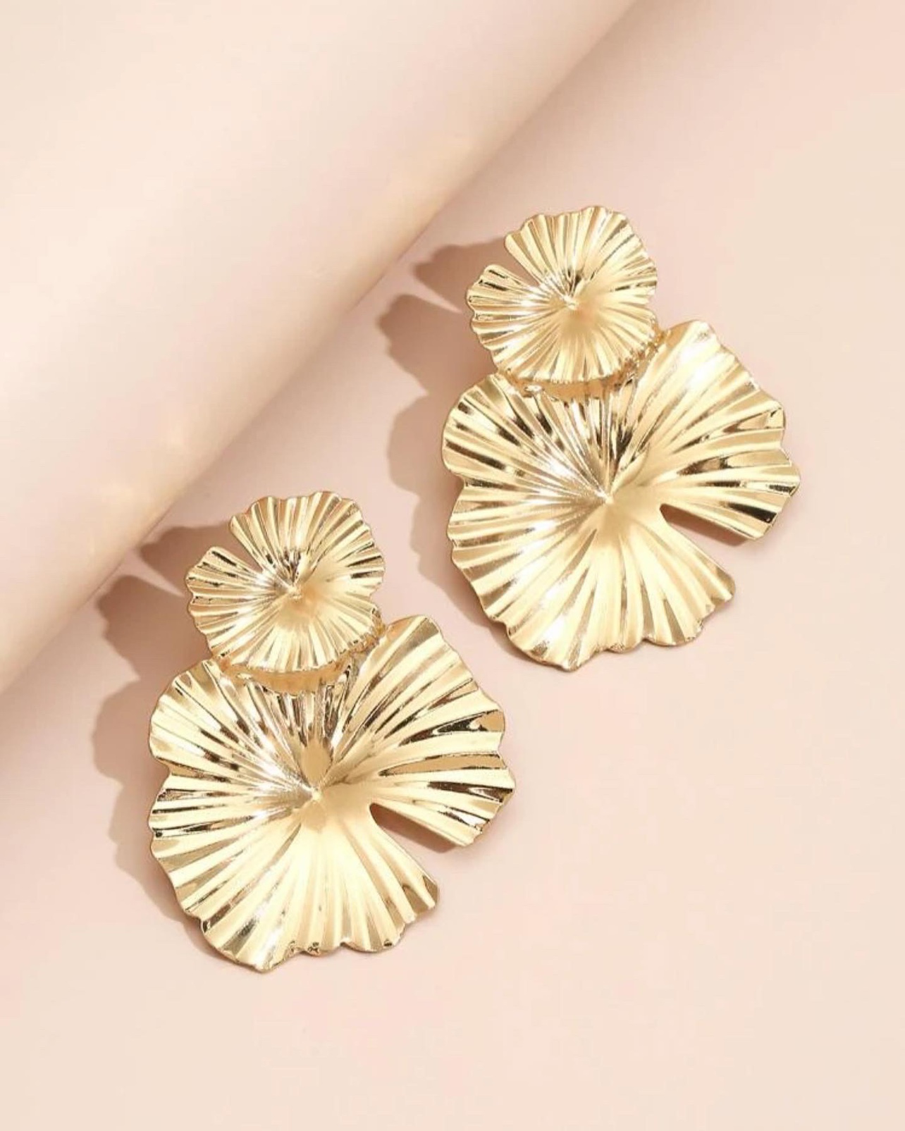 Gold and Silver Statement Fashion Earrings image indicator(6)