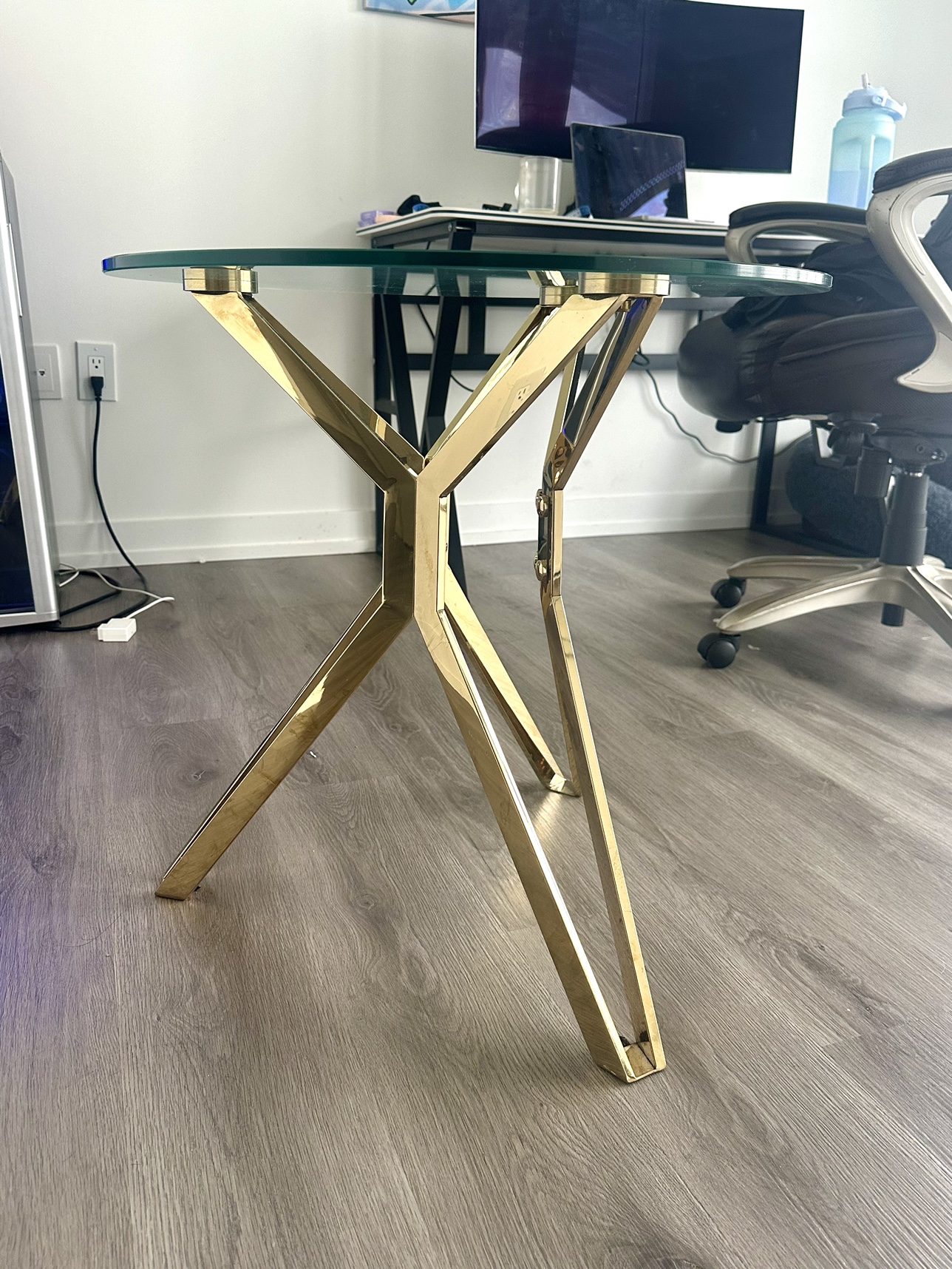 Round Glass Table Gold Accents - photo 2