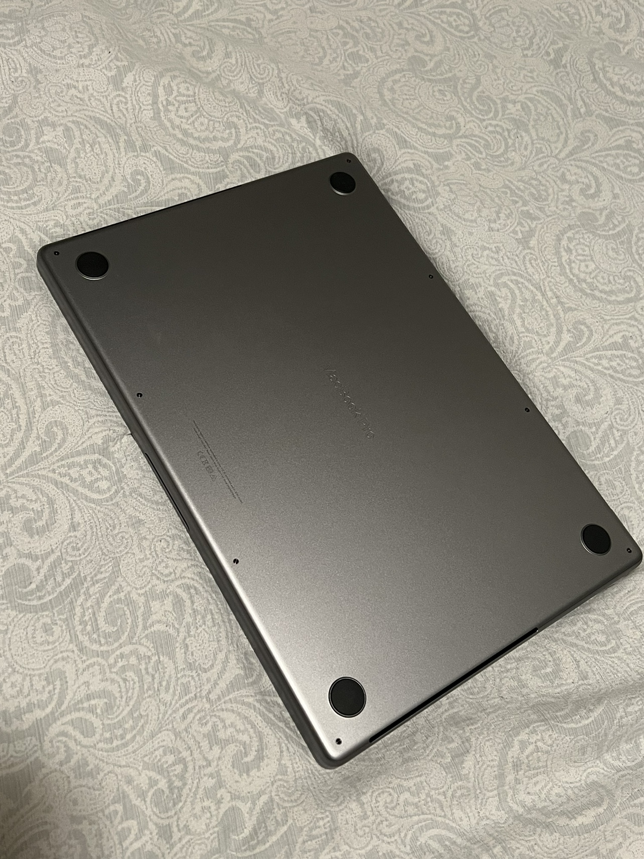 MacBook Pro 16” 2021 M1 Pro - photo 3