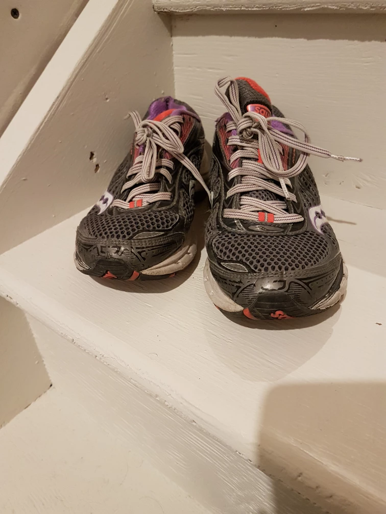 Ladies Runners Saucony Ride thumbnail