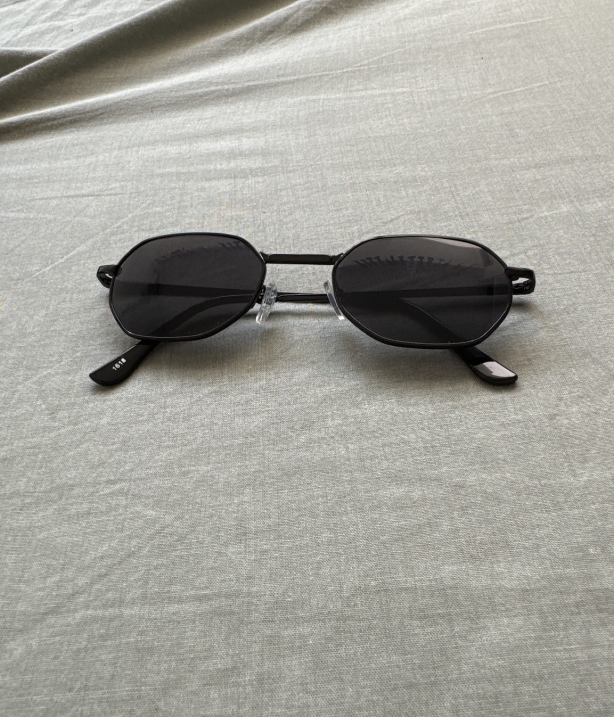 Sun glasses