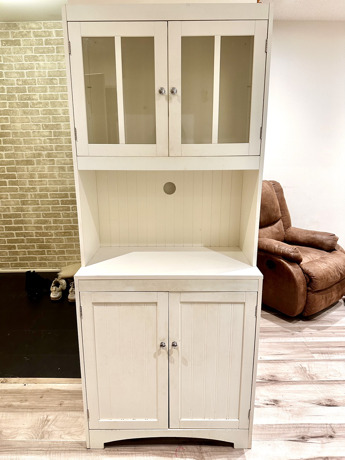 Kitchen Cabinet