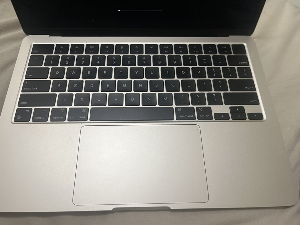 Macbook Air(Laptop) - photo 2