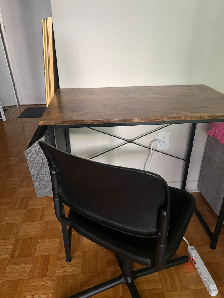 desk  for sale - photo 2