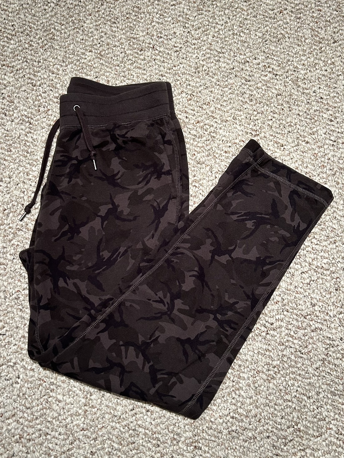 uniplo sweat pants thumbnail