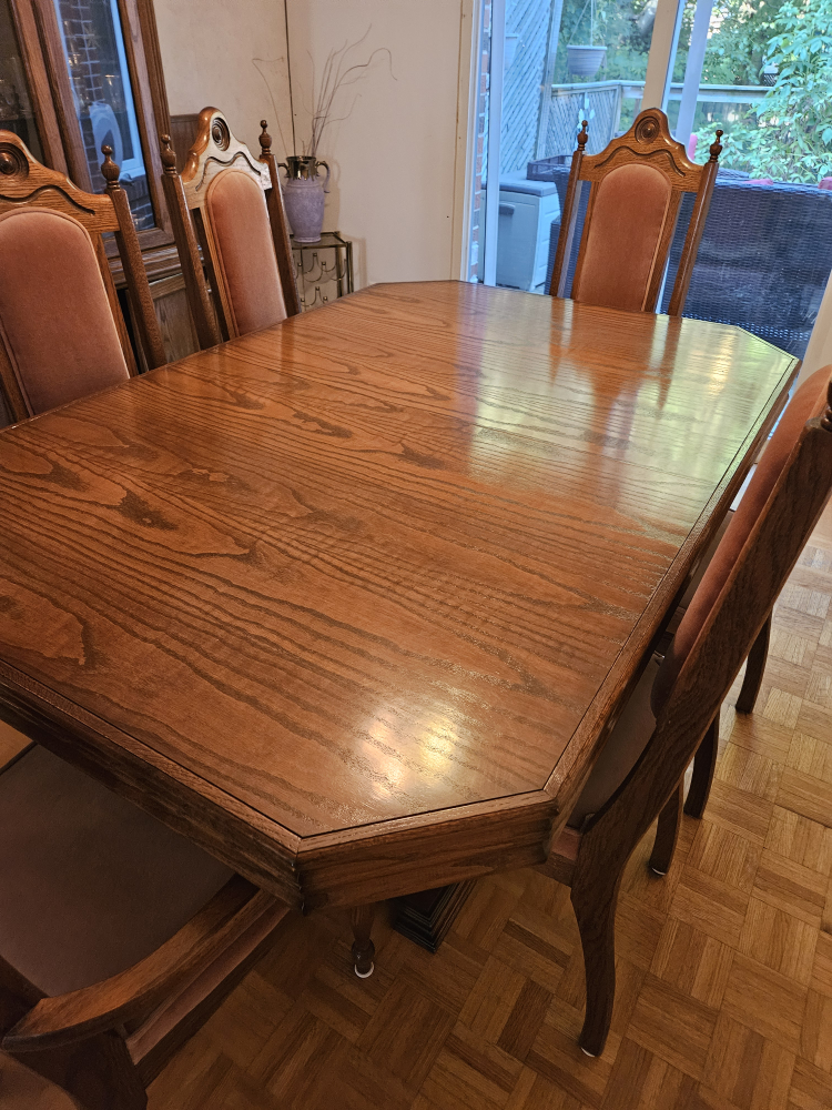 Dining Table & 6 Chairs - photo 3
