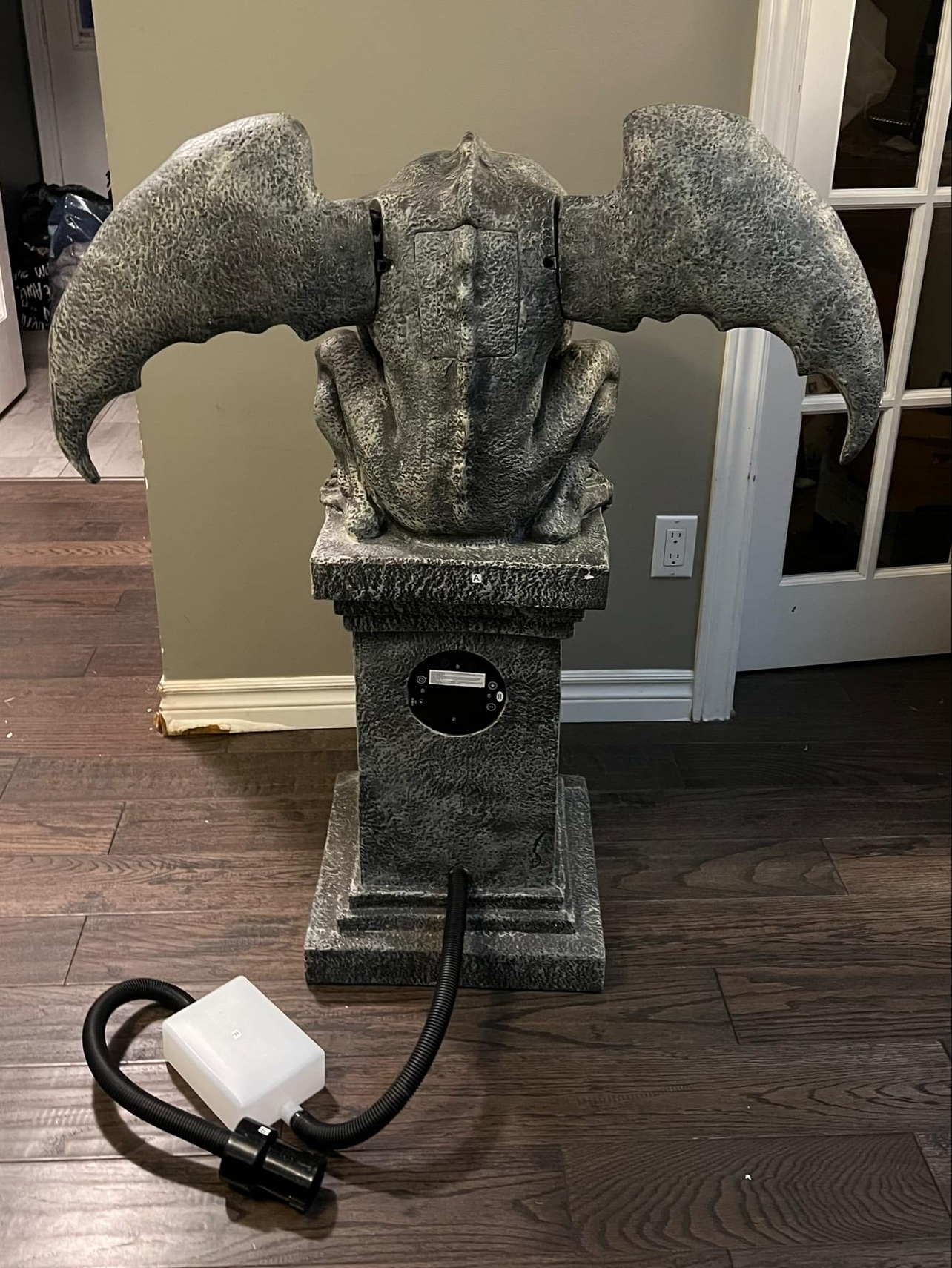 Sinister Gothic Gargoyle Spirit Halloween - photo 5