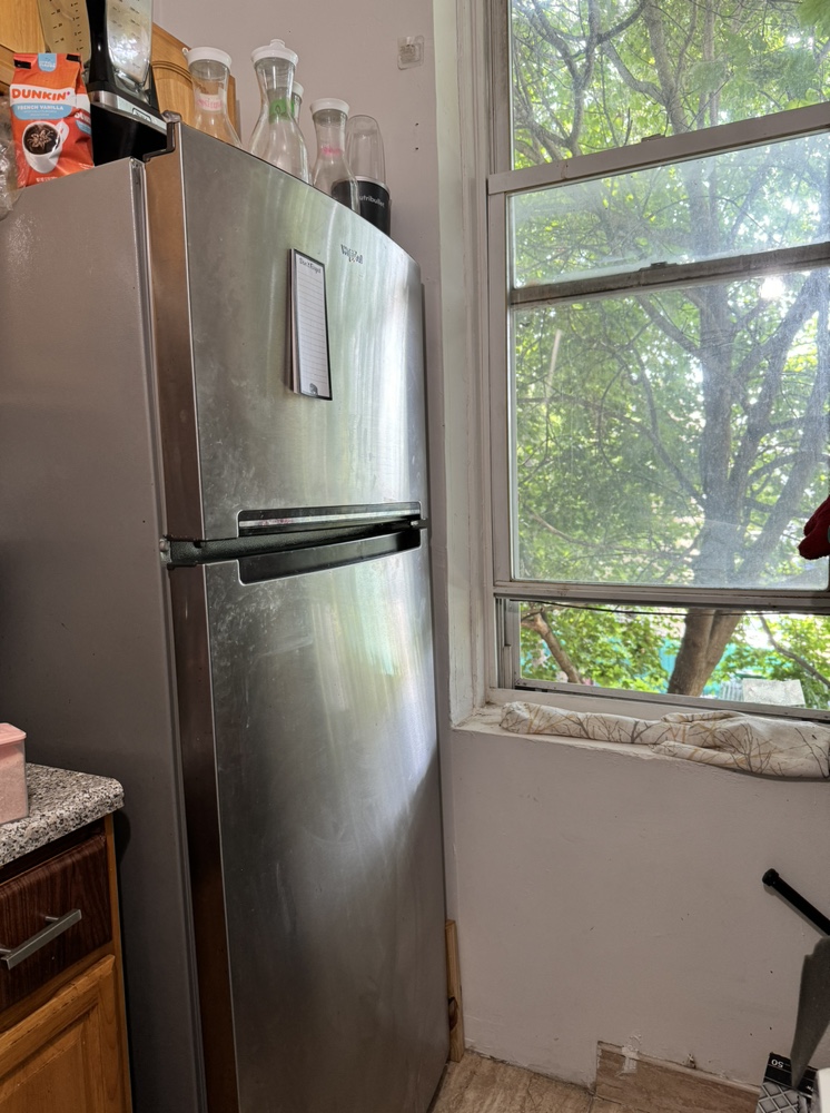 Whirlpool stain steal fridge - photo 2