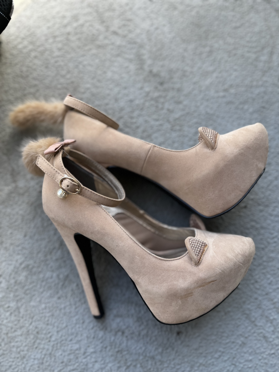 Cat high heels , made in Japan image indicator(3)