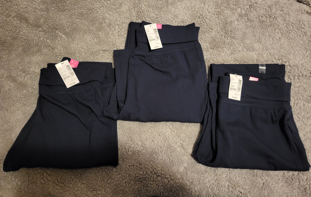 Children’s Place Bundle of Navy Blue Uniform Girls Pants image indicator(5)