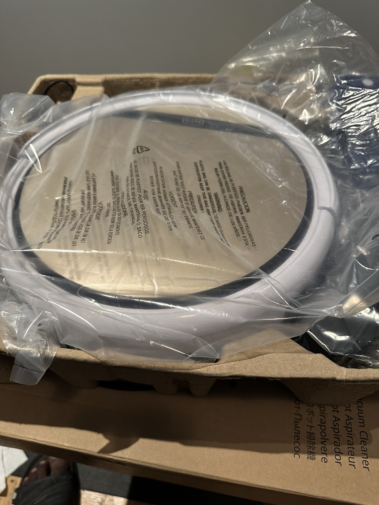 ILIFE ROBOT VACUUM CLEANER - photo 2