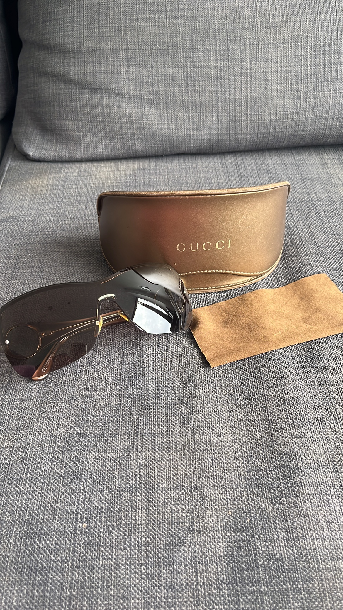 Gucci Sunglasses thumbnail