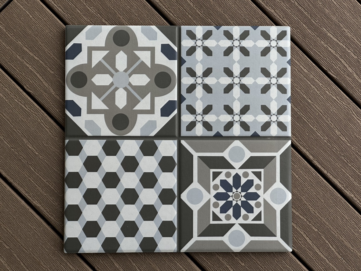 IKEA Mallsten Deck Tiles (Gray/White) — 18 Tiles