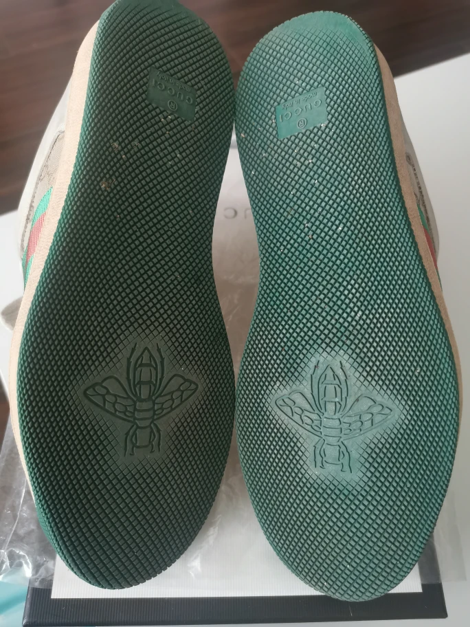 Gucci women's sneaker image indicator(7)