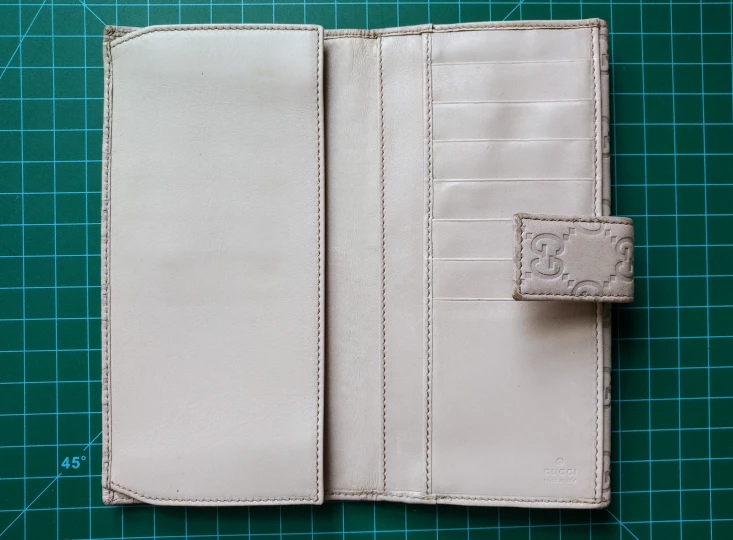 Gucci Guccisima Monogram GG Leather Long Wallet image indicator(4)