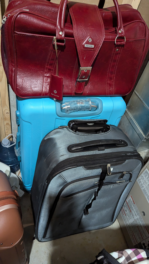 Carry-on luggage suitcase bags