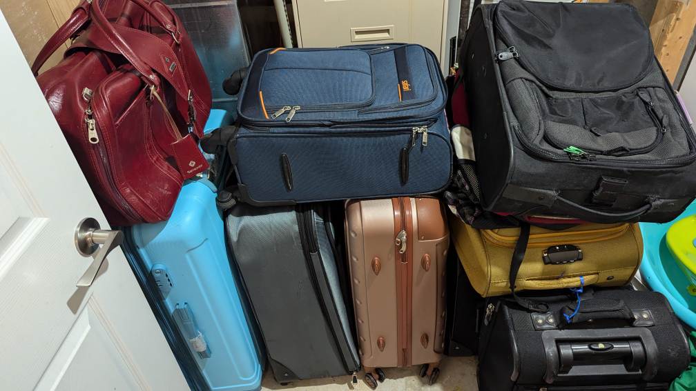 Carry-on luggage suitcase bags - photo 2