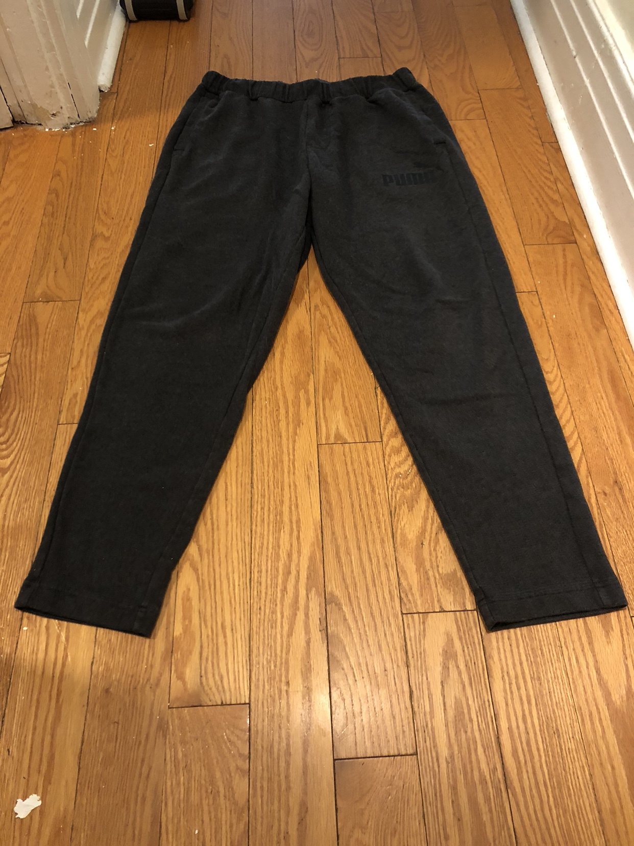 Puma sweatpants thumbnail