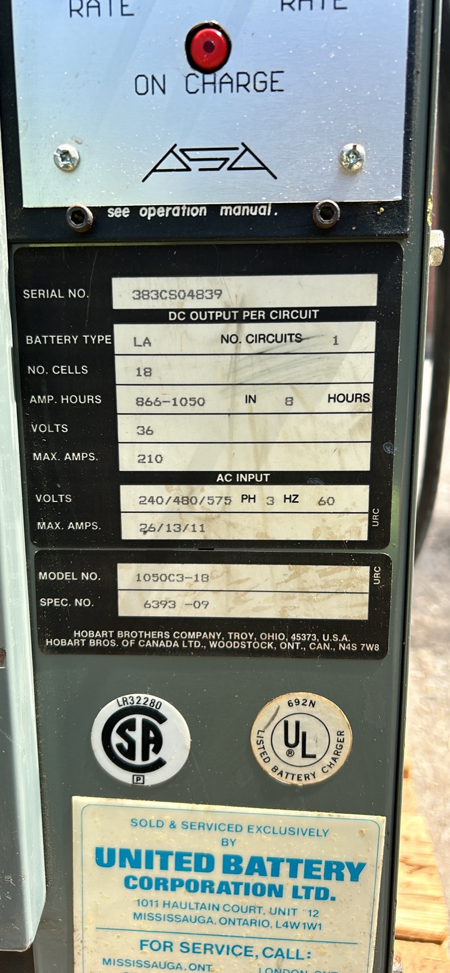RAYMOND FORKLIFT REACH CHARGER // OR BEST OFFER - photo 2