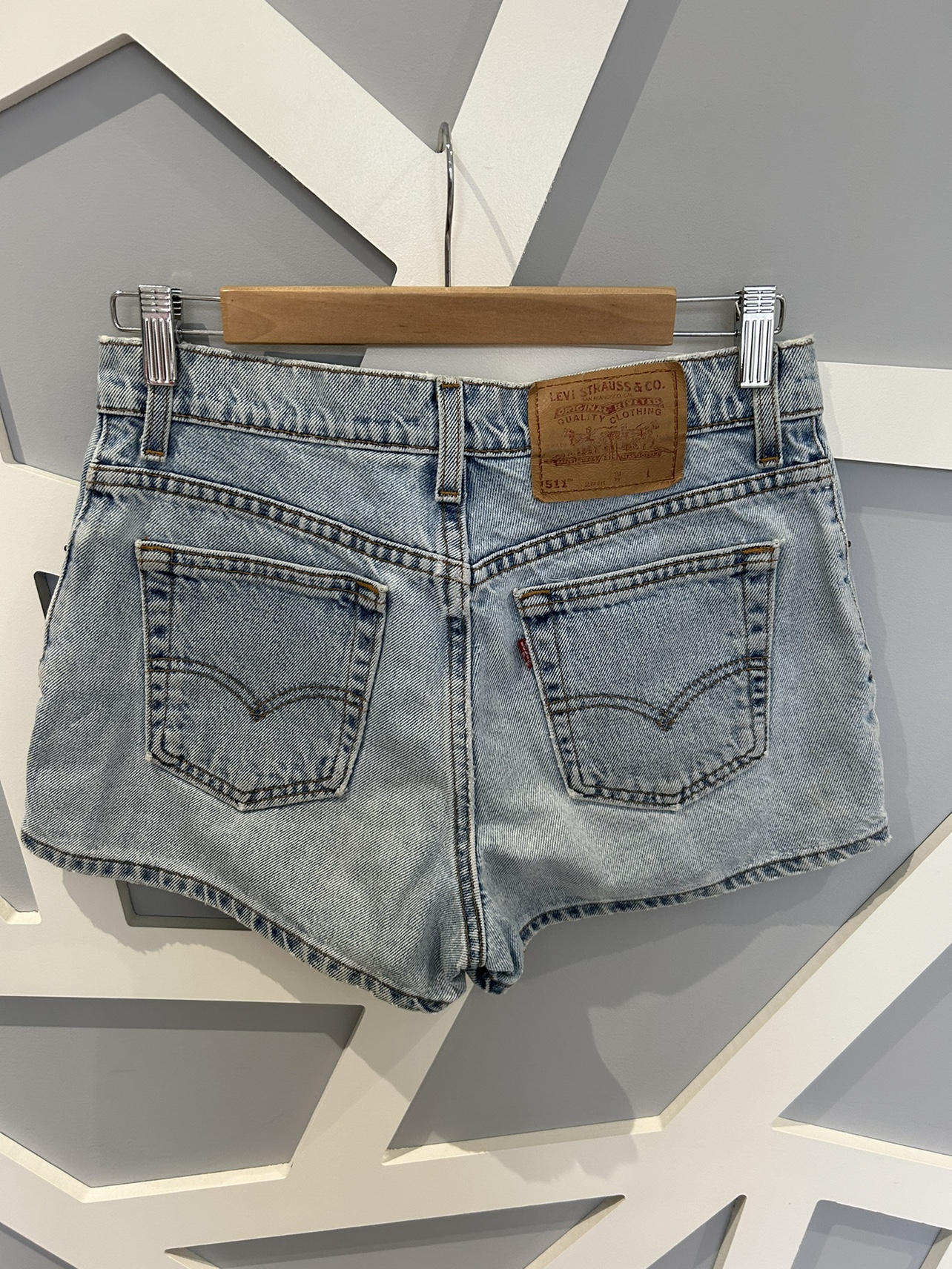 Women’s Shorts image indicator(8)