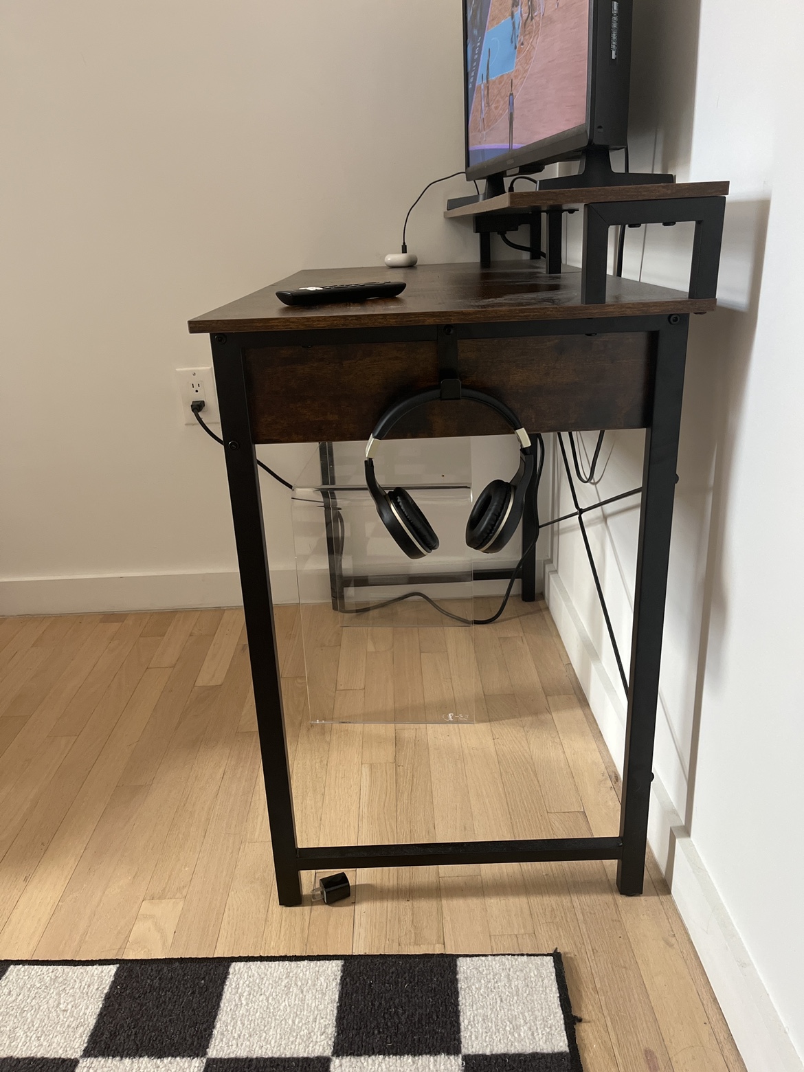 Desk with monitor stand and outlits - photo 2