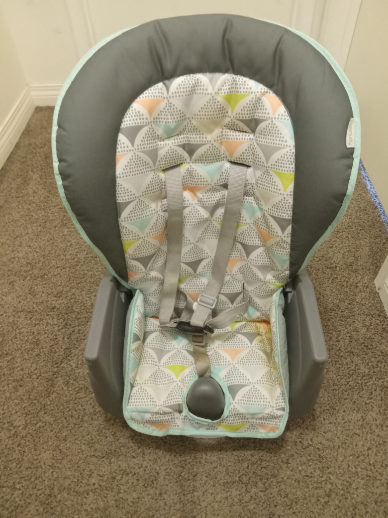 Ingenuity Baby/Toddler 3 stages High Chair - photo 4
