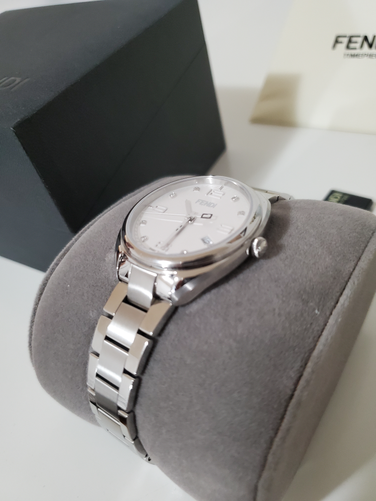 Fendi Women's Watch image indicator(2)